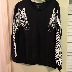 Forever 21 Black Crewneck Sweatshirt